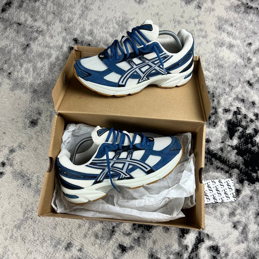 ASICS 1130 - PALE OAK GRAND SHARK